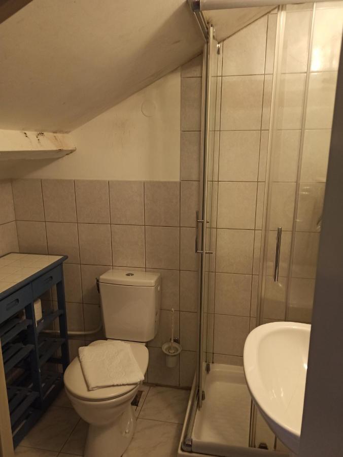 Le Poudrier Hotel Limoges Bagian luar foto