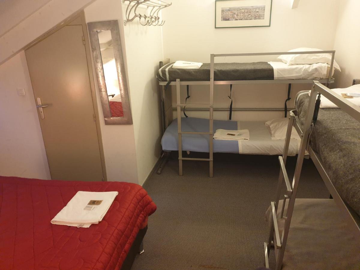 Le Poudrier Hotel Limoges Bagian luar foto