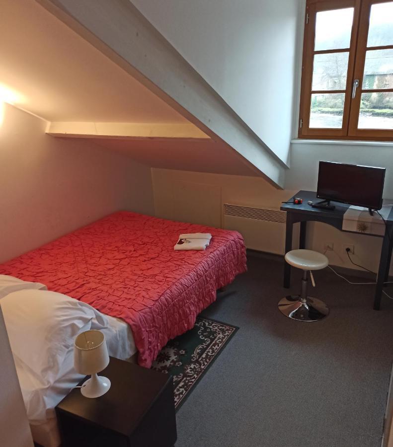 Le Poudrier Hotel Limoges Bagian luar foto